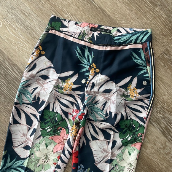 Zara printed trousers - Picture 2 of 7